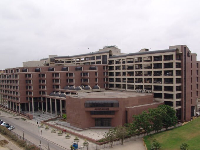 Office For Rent FTC Building
